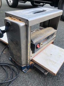 lot 445 image: Working RYOBI Precision Surface Planer