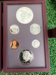 US Mint 1983 Olympic Prestige Set