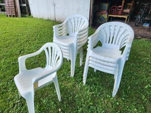 lot 70 image: Lot of (10) Vinyl Patio Chairs