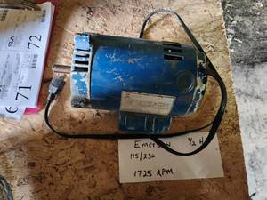 lot 73 image: Emerson 12-HP Electric Motor