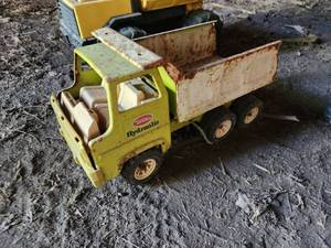 lot 95 image: Vintage Tonka Hydraulic Dump Truck
