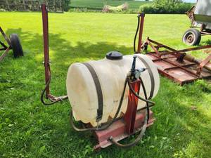 lot 6 image: Tractor Supply Co 50-Gallon 3-point Sprayer
