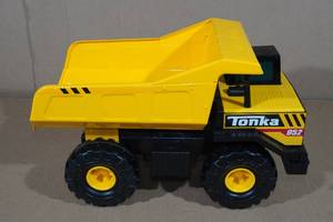 lot 50 image: Jumbo Pressed Steel Tonka 952 Truck