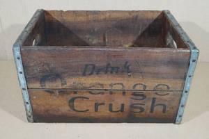 lot 71 image: Vintage Orange Crush Wooden Shipping Crate
