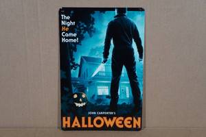 lot 87 image: Halloween Metal Sign