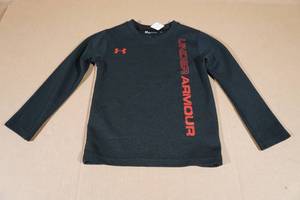lot 103 image: Under Armor Long Sleeve Shirt -6T