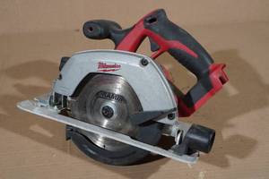 lot 128 image: Milwaukee 6.5 Circular Saw