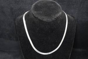 lot 163 image: Sterling Silver Herringbone Necklace
