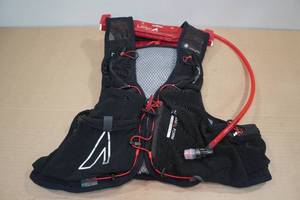 lot 197 image: Ultraspire Zygos 5.0 Hydration Pack ErgoFit
