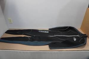 lot 232 image: Cressi Lido Long 2mm Mens Wetsuit -XL5