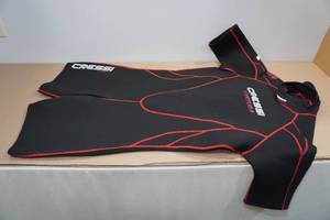 lot 236 image: Cressi Tortuga 2.5mm Mens Wetsuit -XXXL7
