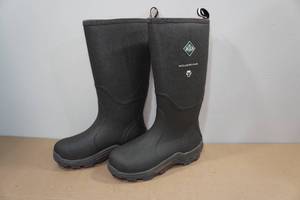 lot 237 image: Muck Boots Wetland Pro Snake Boots -Mens 13, Womens 14