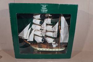 lot 249 image: Tall Ships of the World Collection 22 Gorch Fock Ship
