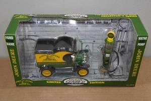 lot 256 image: Die Cast John Deere Ford Coin Bank with Wayne Gas Pump Set