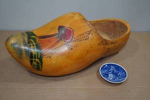 lot 272 image: Hand Carved and Painted Wooden Shoe with Mini Plate