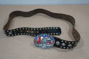 lot 297 image: Vintage Belt and Harley Davidson Buckle
