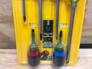 lot 80 image: DEWALT 6 PC. Screwdriver Set 07172412