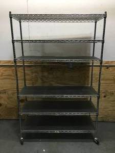 lot 137 image: Wire Shelf On Wheels