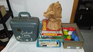 lot 118 image: Trolls, Bowling, Games And More.