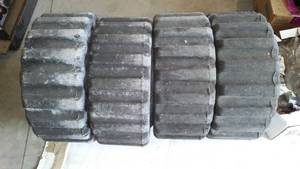 lot 416 image: Boatlift Wheels (4).