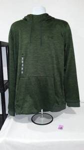 lot 22 image: Under Armour Hoodie.