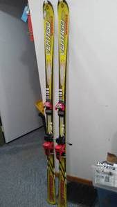 lot 35 image: Vertigo Volkl G31 Downhill Skis.