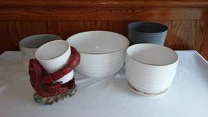 lot 145 image: Lobster With Ceramic Planters (4) And More.