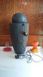 lot 147 image: Water Feature And Hummingbird Feeders (2)