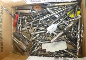lot 60 image: Box with lots of taps and drill bits and feeler gauges