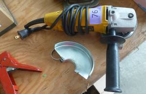 lot 76 image: Dewalt angle grinder