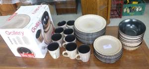 lot 100 image: Setting for 12 - plates, cups, bowls