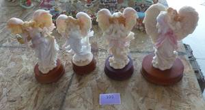 lot 101 image: FOUR Seraphim angels, musical