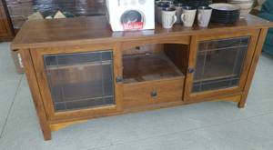 lot 120 image: Nice occasional table with glass front doors