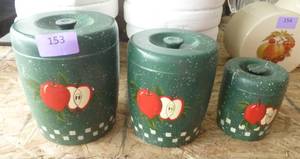 lot 153 image: Set of 3 tin canisters for flour, sugar, etc