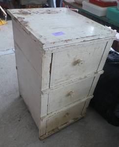 lot 177 image: This unique Vintage cabinet is made from 3 Dupont Explosives wood boxes