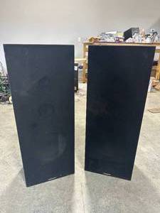 lot 13 image: Magnavox Speakers 14 12 x 38 Tall