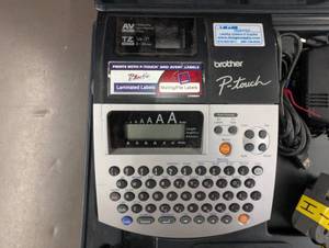 lot 6 image: LA 4 - Brother P-Touch Label Printer with Accessories