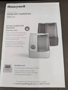 lot 18 image: MI 4 - Honeywell Warm Mist Humidifier HWM845