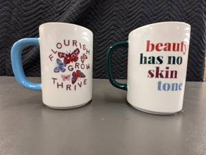 lot 48 image: MN 5 - Room Essentials Motivational Mugs - Set of 2