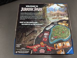 lot 73 image: MS 1 - Ravensburger Jurassic Park Danger Board Game