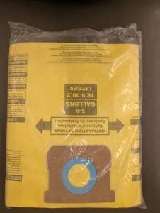 lot 90 image: 2 Packs of Vacuum Cleaner Bags 5-8 Gallons 18.9-30.2 Litres