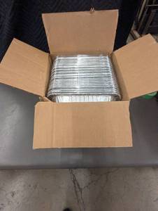 lot 92 image: Jiffy-Foil Casserole Pan & Lid - 22 Pieces