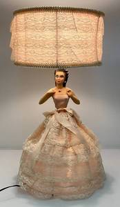 lot 12 image: Vintage Chalkware Spanish Dancer Electric Table Lamp With Nightlight (WORKS) 21 H x 12 L x 12 W