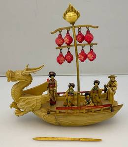 lot 43 image: Vintage Celluliod Ship With Geishas & Crew 6 12 L x 7 H x 2 12 W
