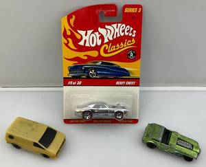 lot 72 image: Vintage REDLINE Hotwheel, Sizzler Van & More
