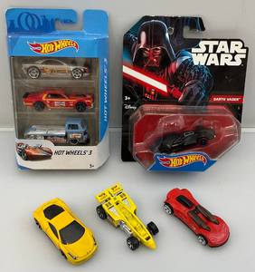 lot 74 image: Misc. Miniature Die Cast Cars