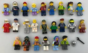 lot 85 image: Misc Lego People
