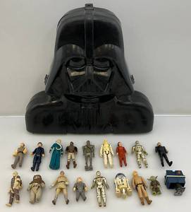 lot 97 image: 1980s STAR WARS Darth Vader Action Figure Case With Some Vintage Action Figures