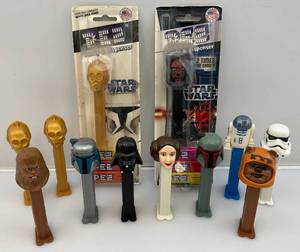 lot 102 image: Misc. Star Wars PEZ Collectibles