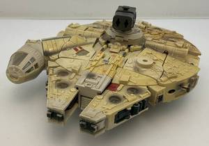 lot 107 image: 2006 STAR WARS Transformers Millenium Falcon W Sounds (Works)